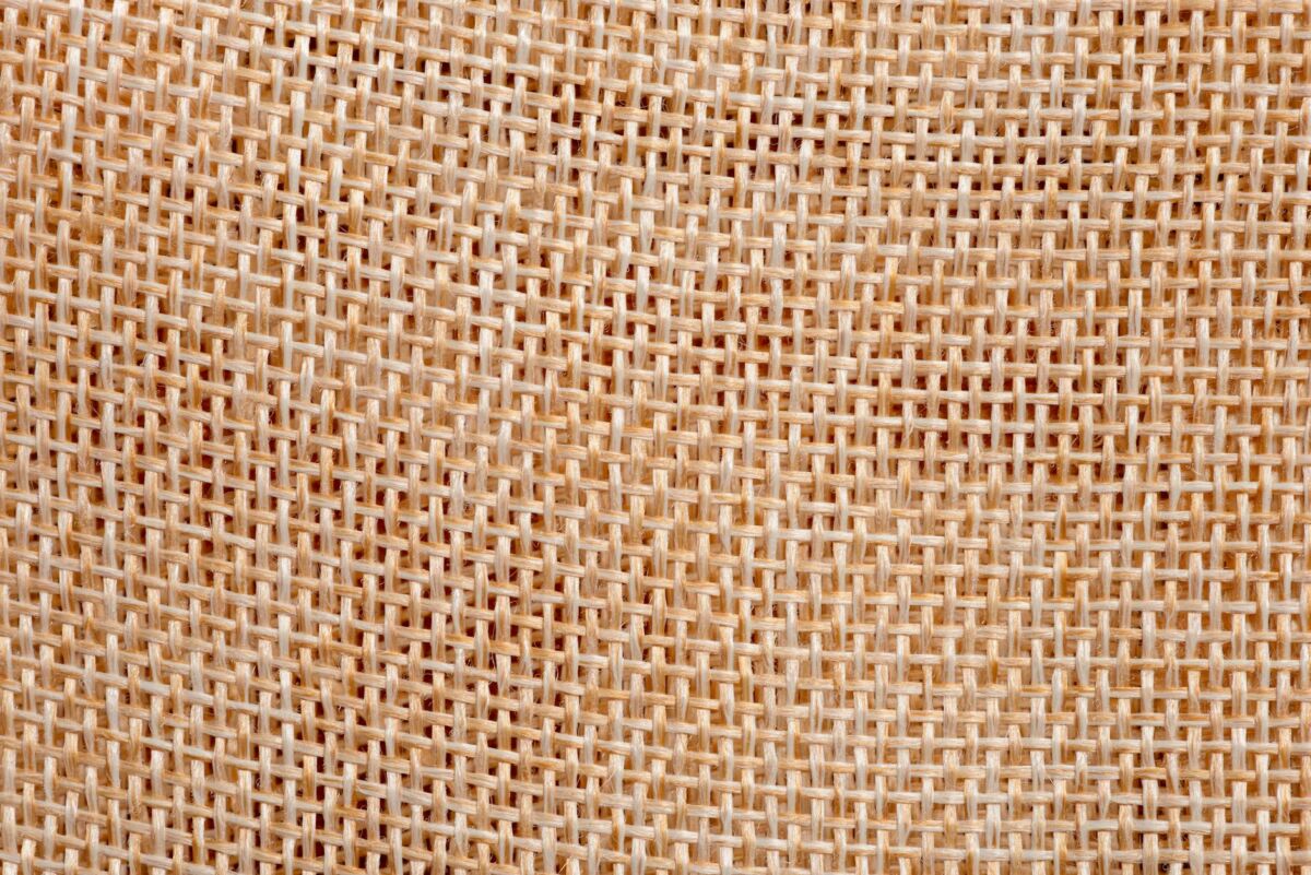 Kaip pradėti rankdarbius: nėrimas, mezgimas ir makramė