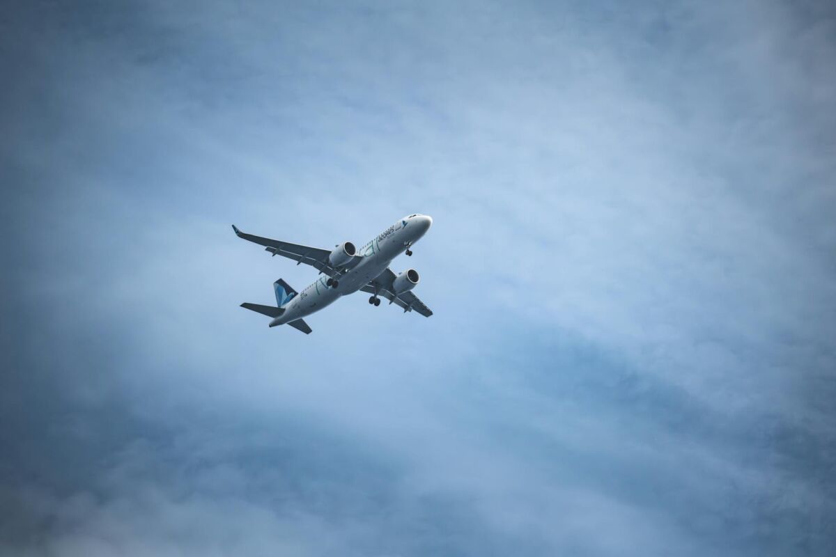 Kaip rasti pigius skrydžius 2026: 15 ekspertų gudrybių