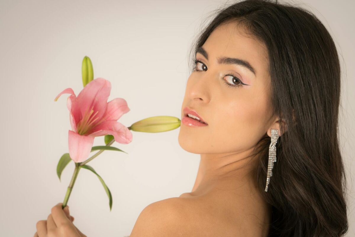 Makiažo šepetėliai ir įrankiai: minimali kolekcija kuri tikrai reikalinga