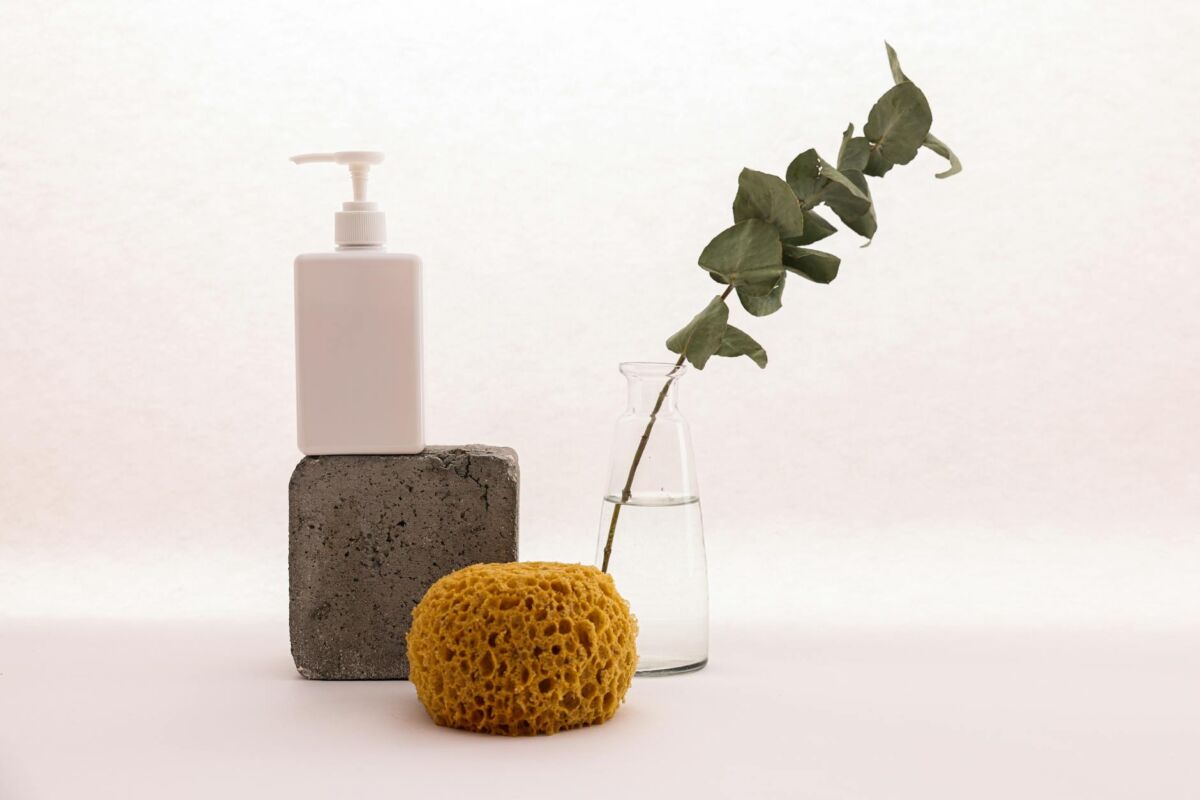 Švarios kosmetikos gidas: kaip perskaityti sudėtį ir pasirinkti teisingai