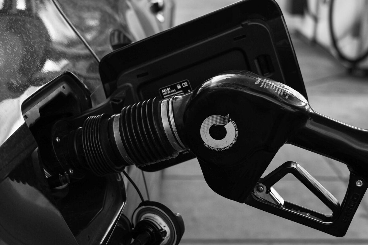 Automobilio kuro sąnaudos: kaip realistiškai sumažinti 20%