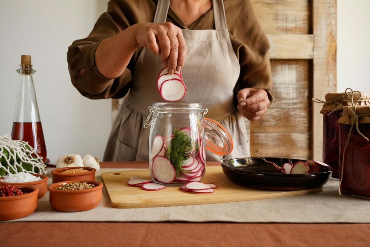 Fermentavimo namuose vadovas: kimchi, kombucha ir daugiau