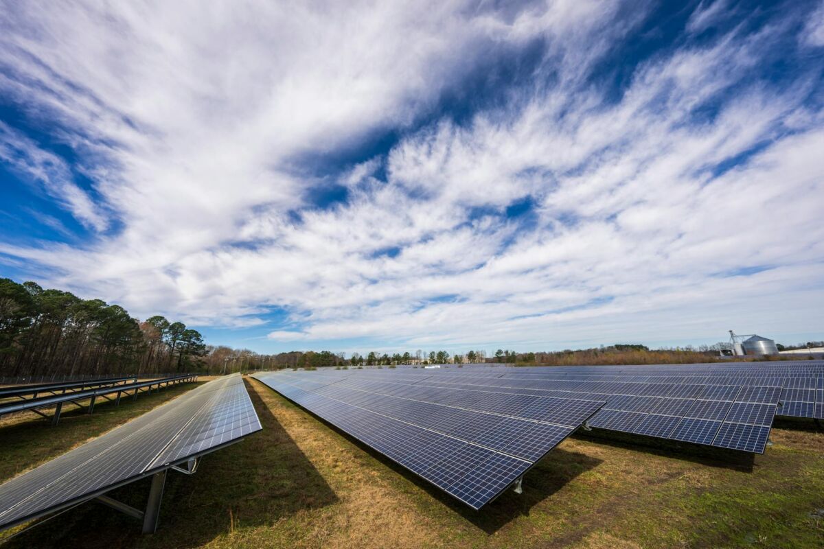 Saulės elektrinė namams Lietuvoje: ar apsimoka 2026