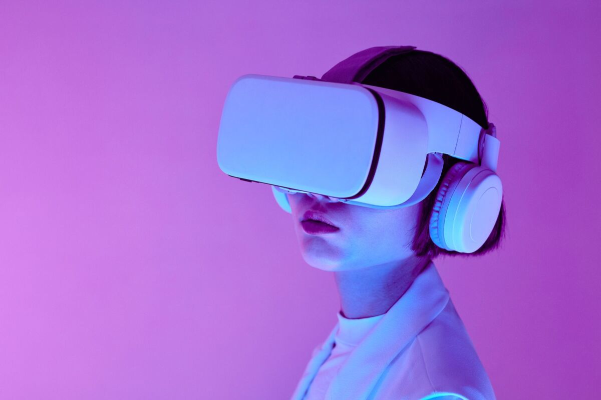 Smart TV ir televizijos alternatyvos 2026