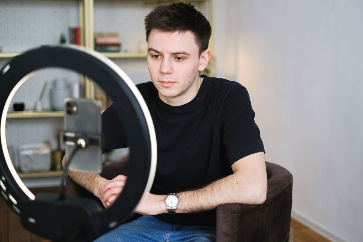 YouTube monetizacija Lietuvoje: kaip pradėti uždirbti