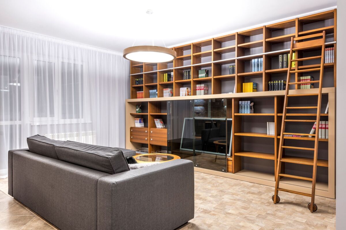Namų biblioteka: kaip organizuoti ir kuruoti knygų rinkinį