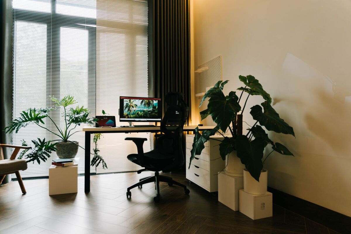 Namų darbo erdvė: ergonomika kuri taupo sveikatą